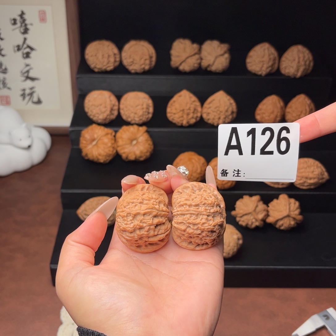 吊坠文玩核桃血麒麟42