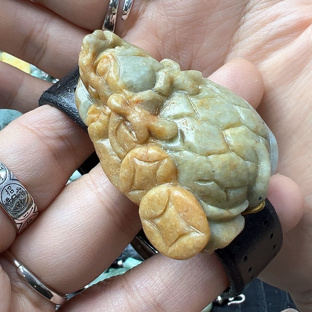 翡翠戒指未镶嵌炸