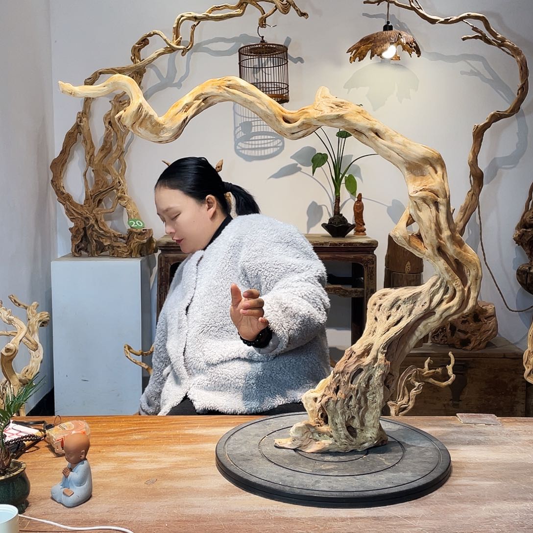 用***8天然根雕陶制艺术品