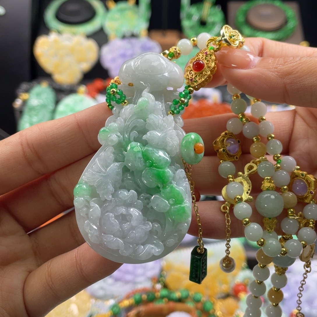 翡翠未镶嵌颈饰代编织