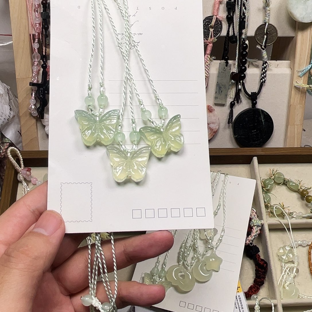 蛇纹石玉合金颈饰