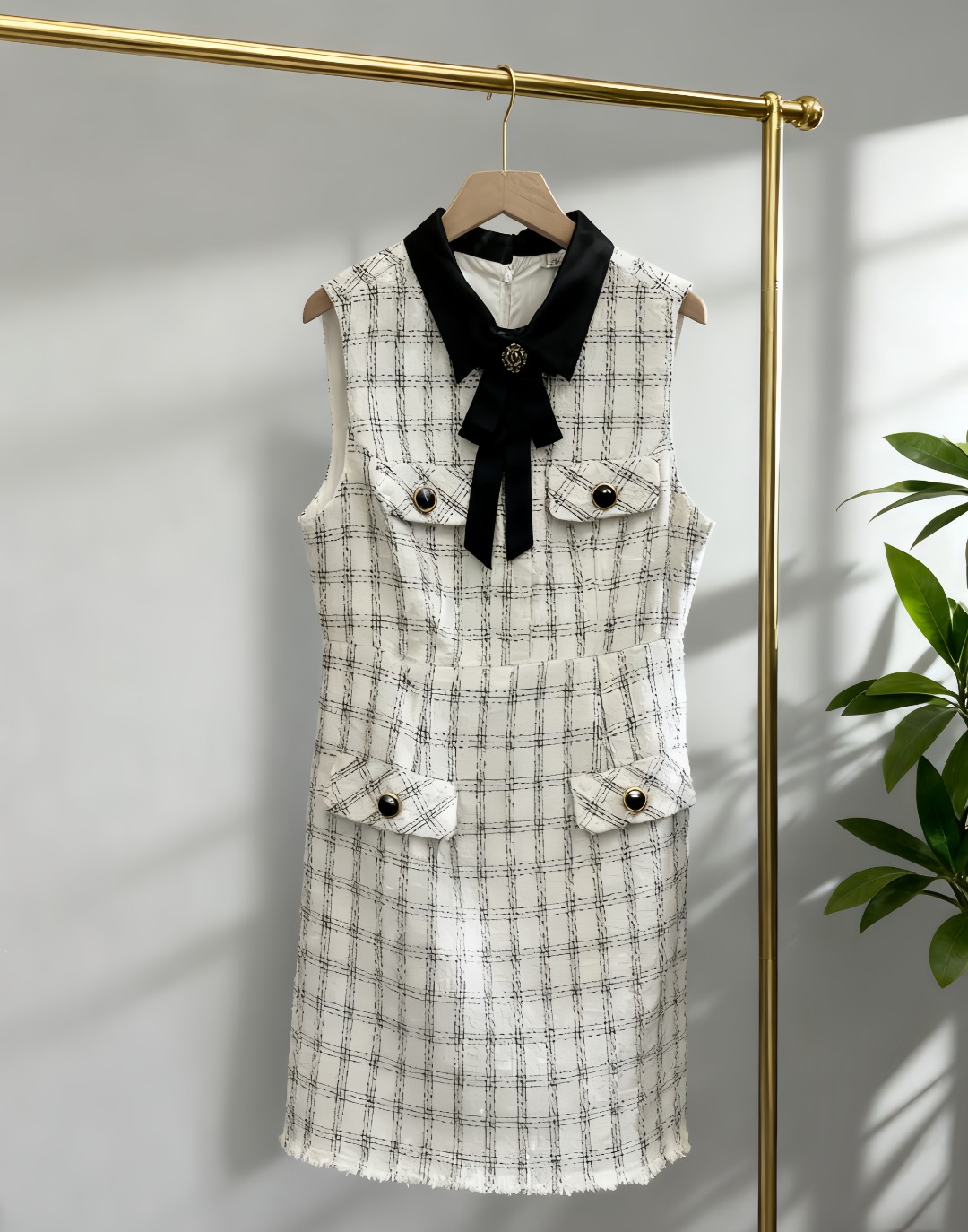 女士无袖小香风秋季长裙连衣裙拼接欧美风夏季蕾丝显瘦气质白色