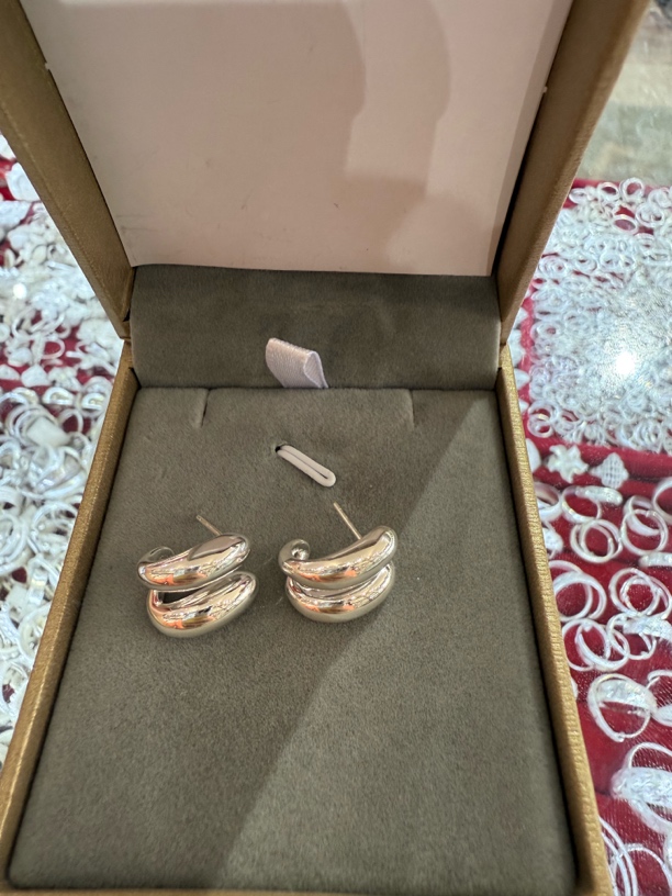 足银耳饰 日韩轻奢网红风耳钉简约百搭银色女耳饰品素款足银耳环