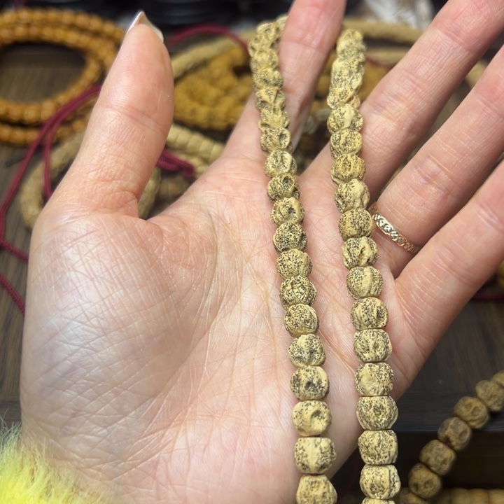 柏香籽/百香籽吊坠巴****计