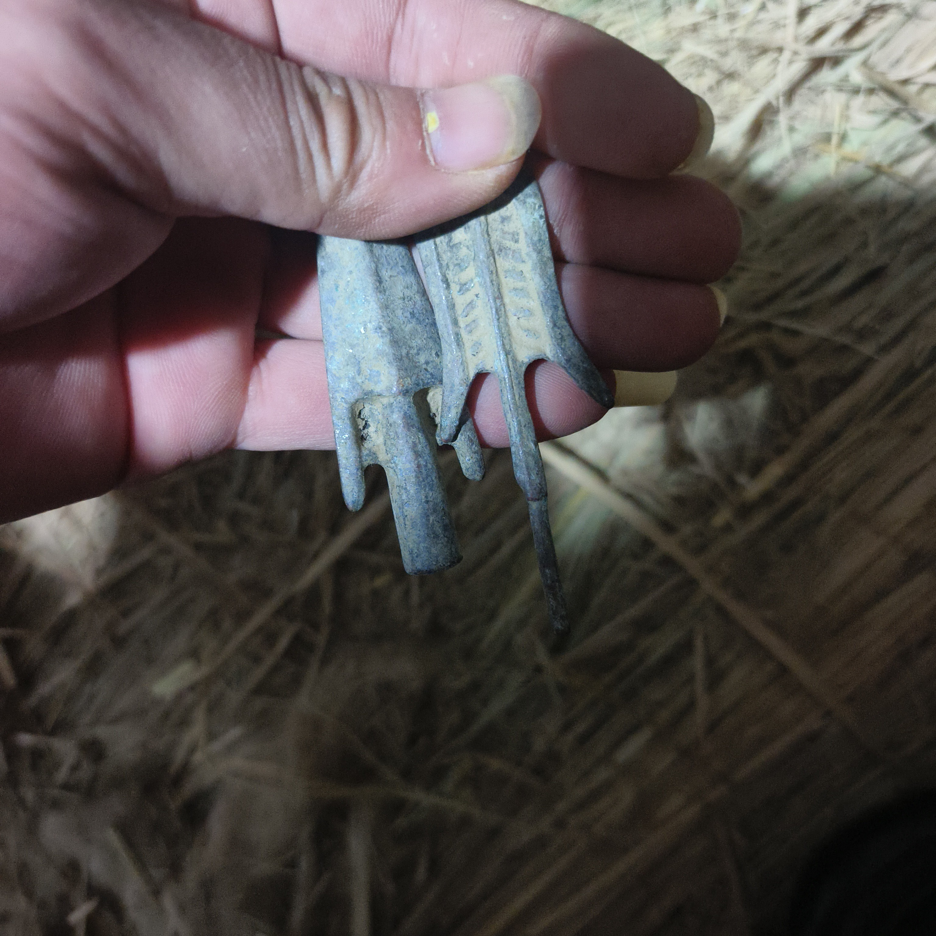 家居饰品家居饰品见头现代工艺品C024