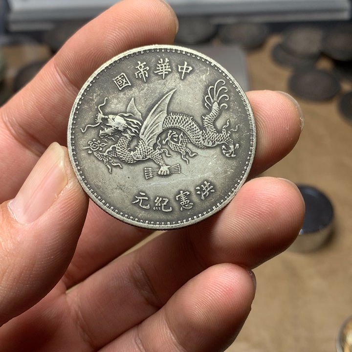 陶直接去拍大头龙洋