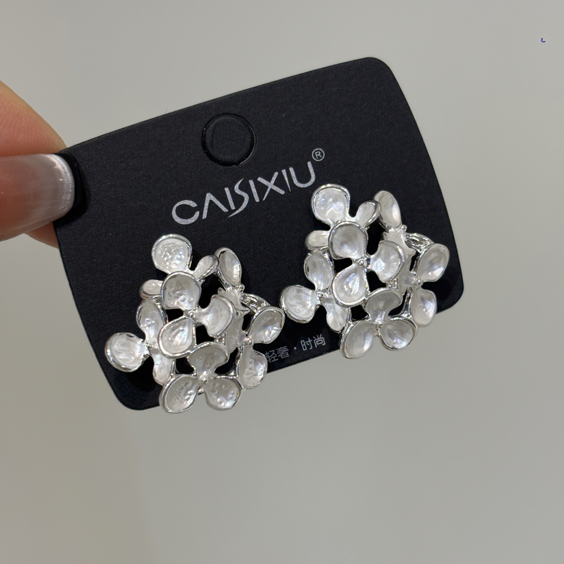 铜合金耳饰 2741-0014设计感立体花朵复古高级感礼服耳针