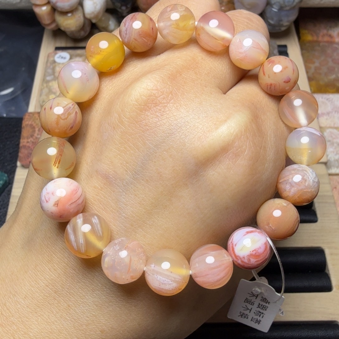 石英质玉未镶嵌10咪货头，红粉发丝