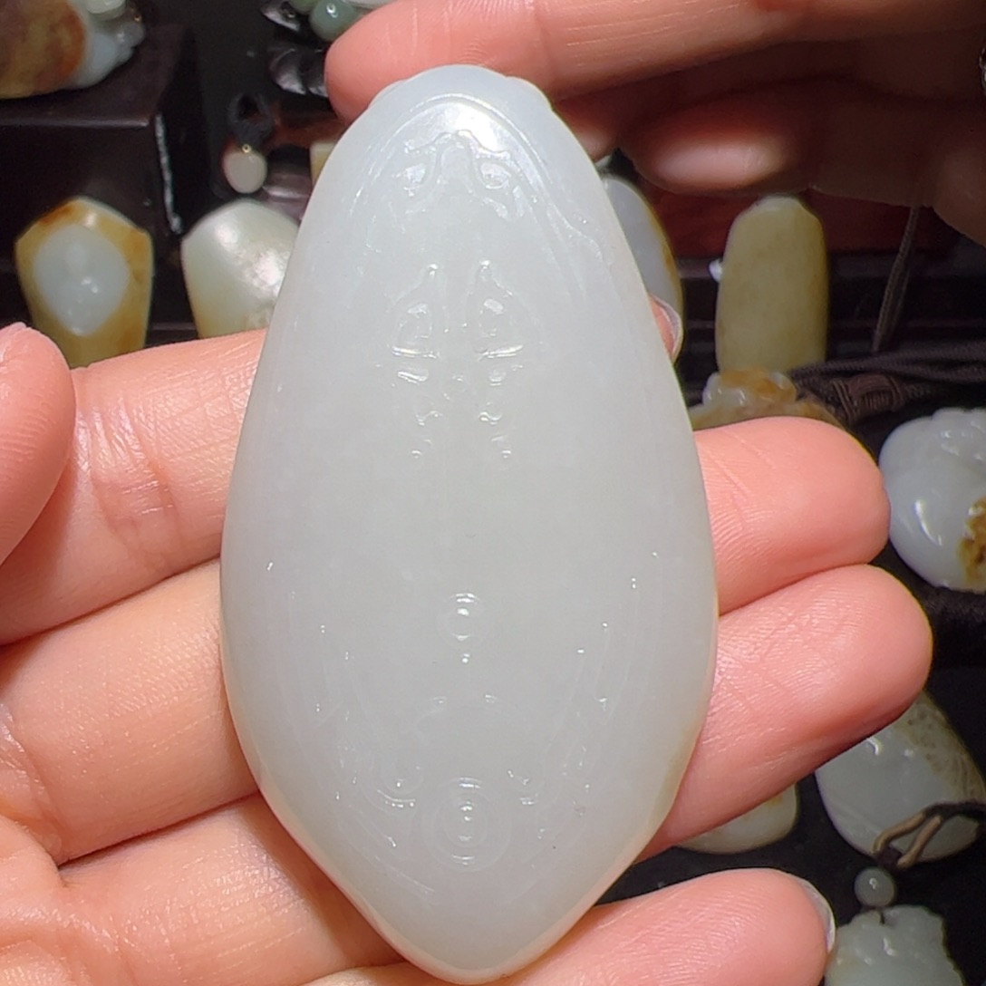 和田玉（子料）未镶嵌颈饰