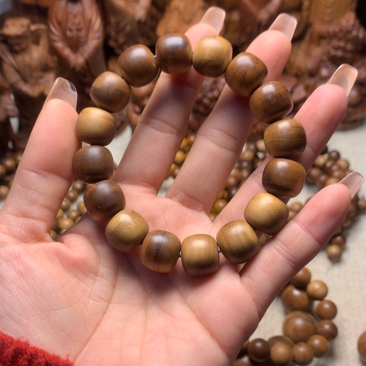 檀香木其他老山檀香手把件