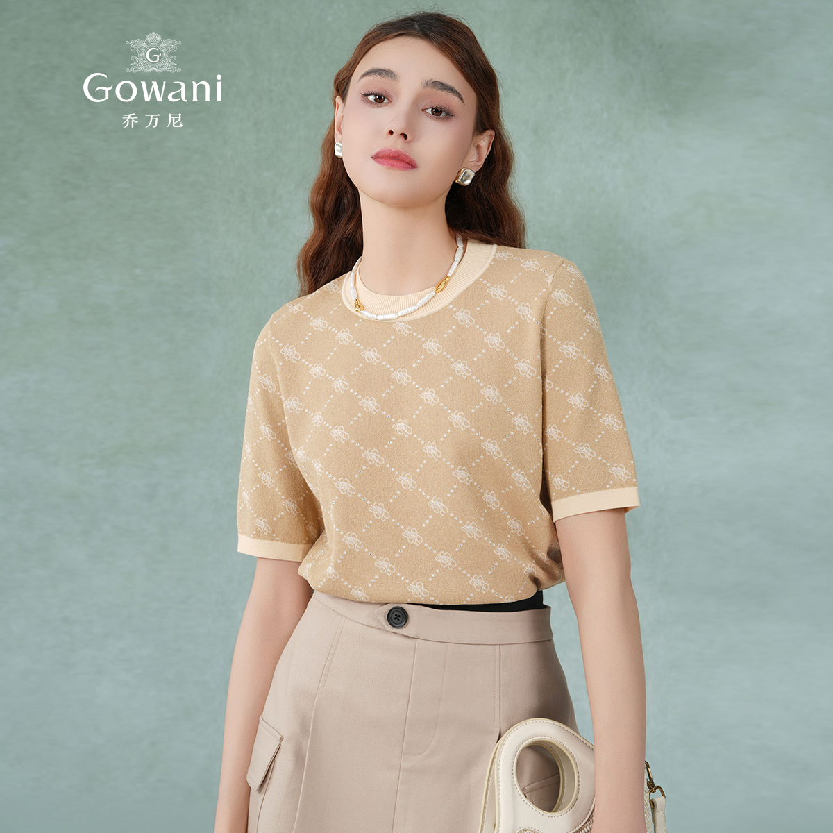 Gowani/乔万尼商场同款针织衫女新款短袖薄款减龄圆领设计EM2M895