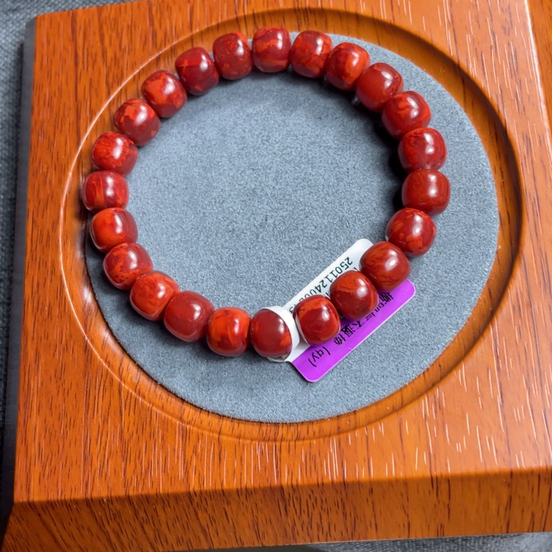 南红玛瑙9加手串未镶嵌泡**?