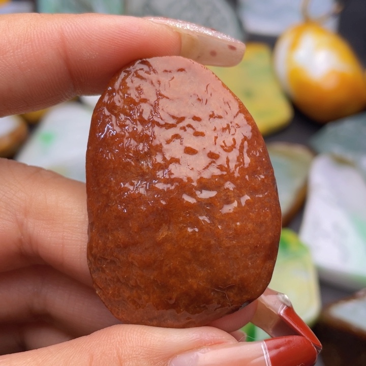 翡翠挂件未镶嵌翡翠