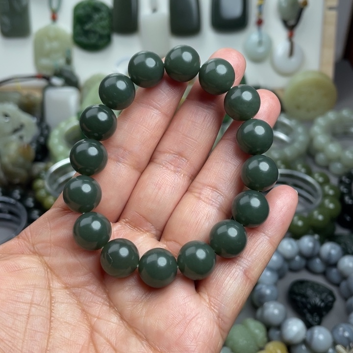 和田玉未镶嵌手链