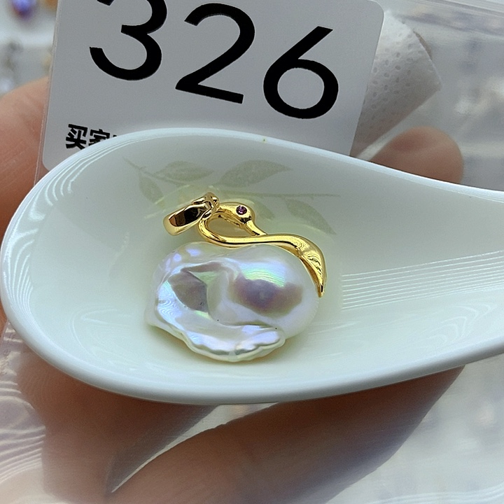 淡水珍珠颈饰银S925镶嵌