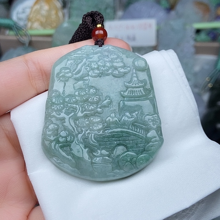 翡翠未镶嵌颈饰翡翠