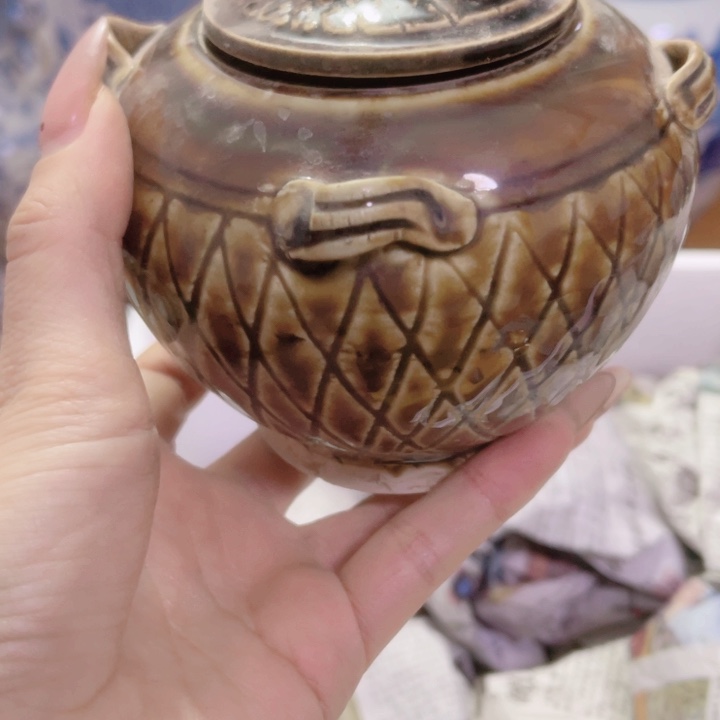 瓷片守****✨青花茶叶罐子一个
