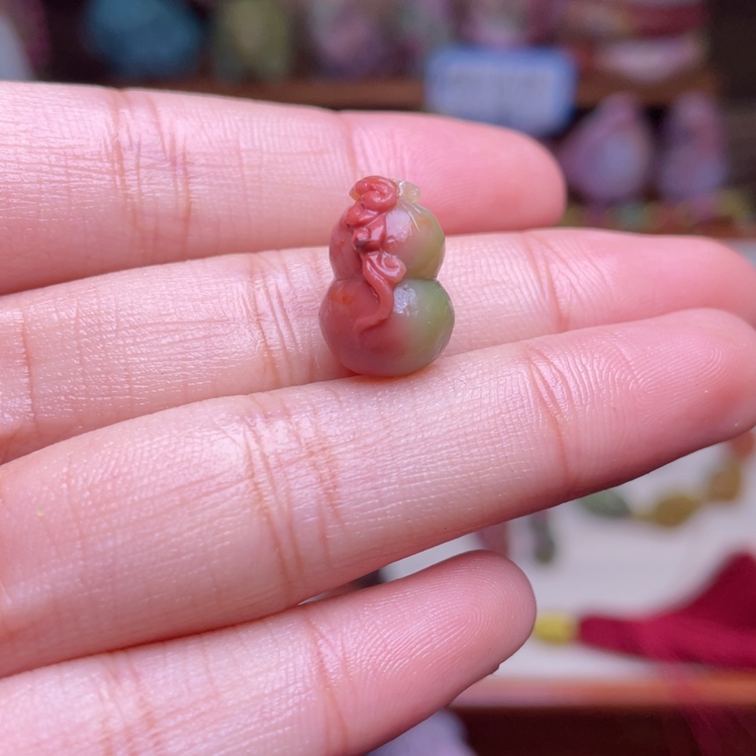 玛瑙/玉髓珠宝半成品未镶嵌莓*鸭盐源玛瑙西瓜瑟小葫芦