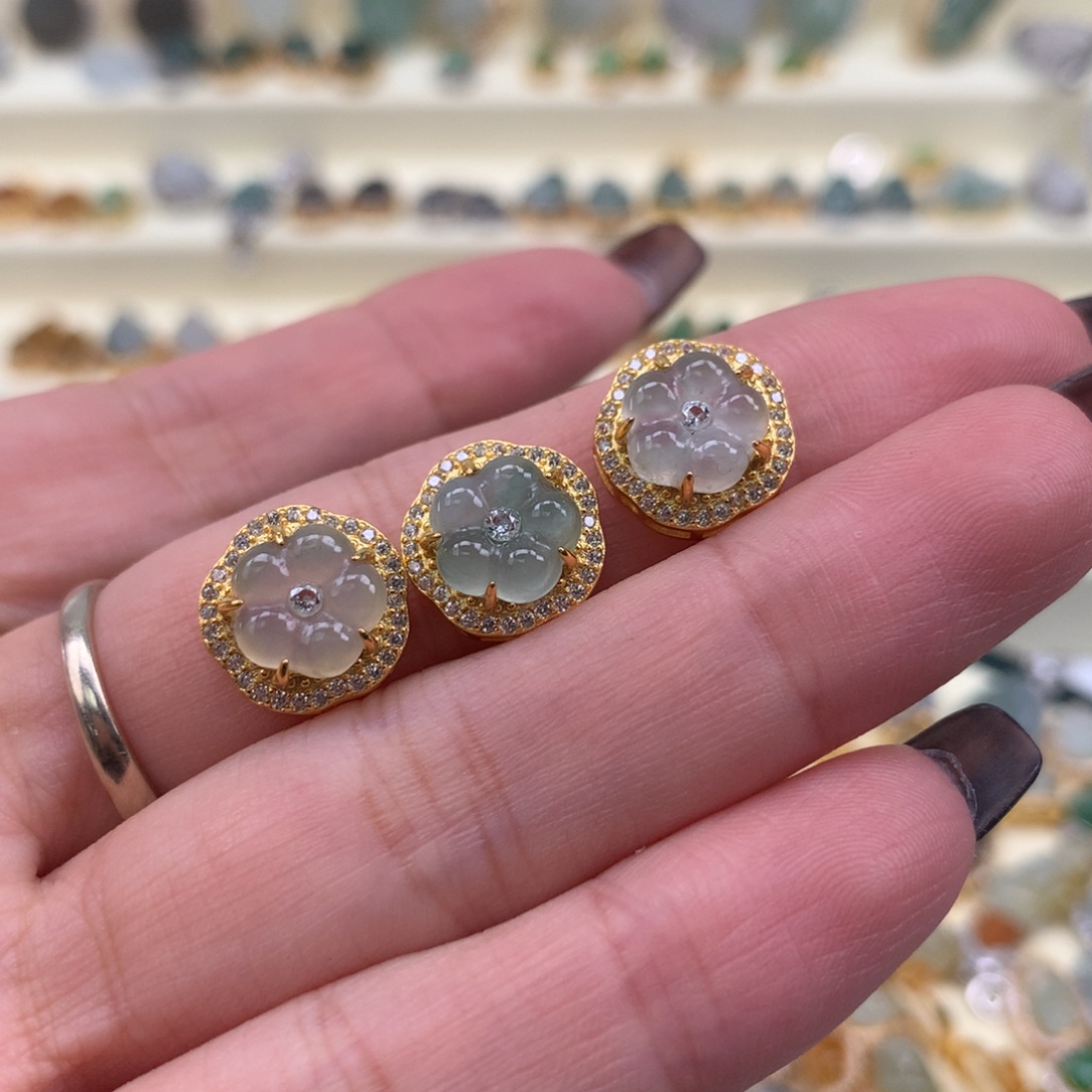 翡翠银S925镶嵌颈饰花花3个