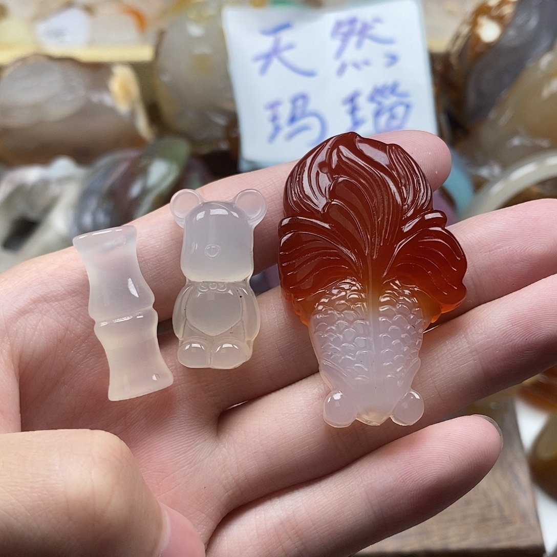 玛瑙/玉髓未镶嵌颈饰