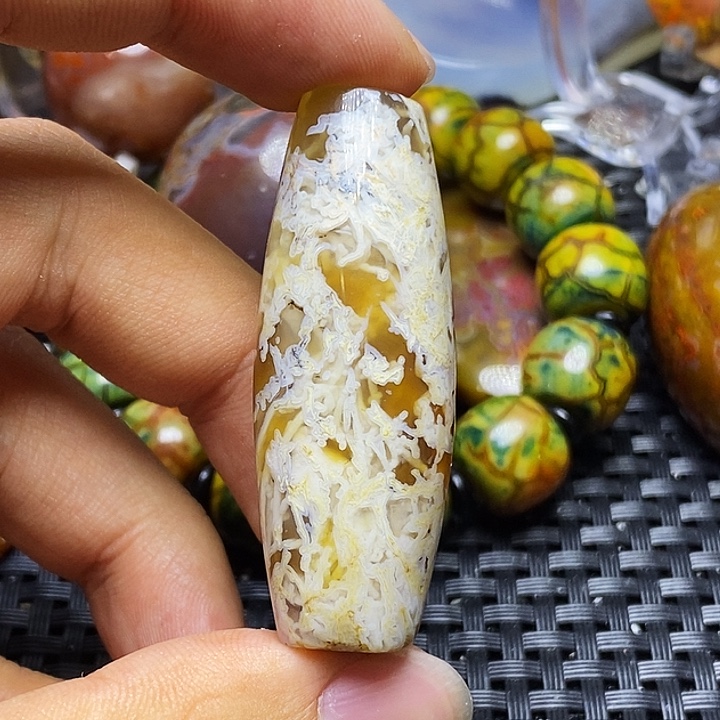 用***5玛瑙/玉髓未镶嵌颈饰