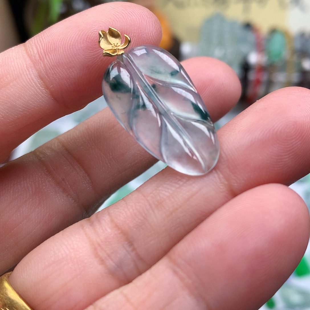 翡翠裸石缅甸天然A货翡翠冰种叶子