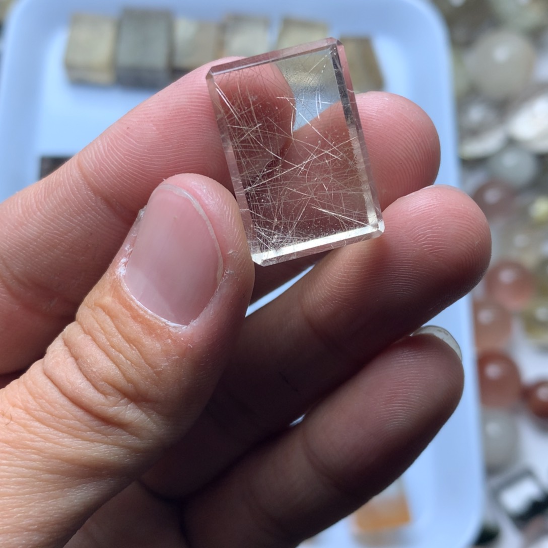 水晶珠宝半成品未镶嵌钱**吖发晶吊坠