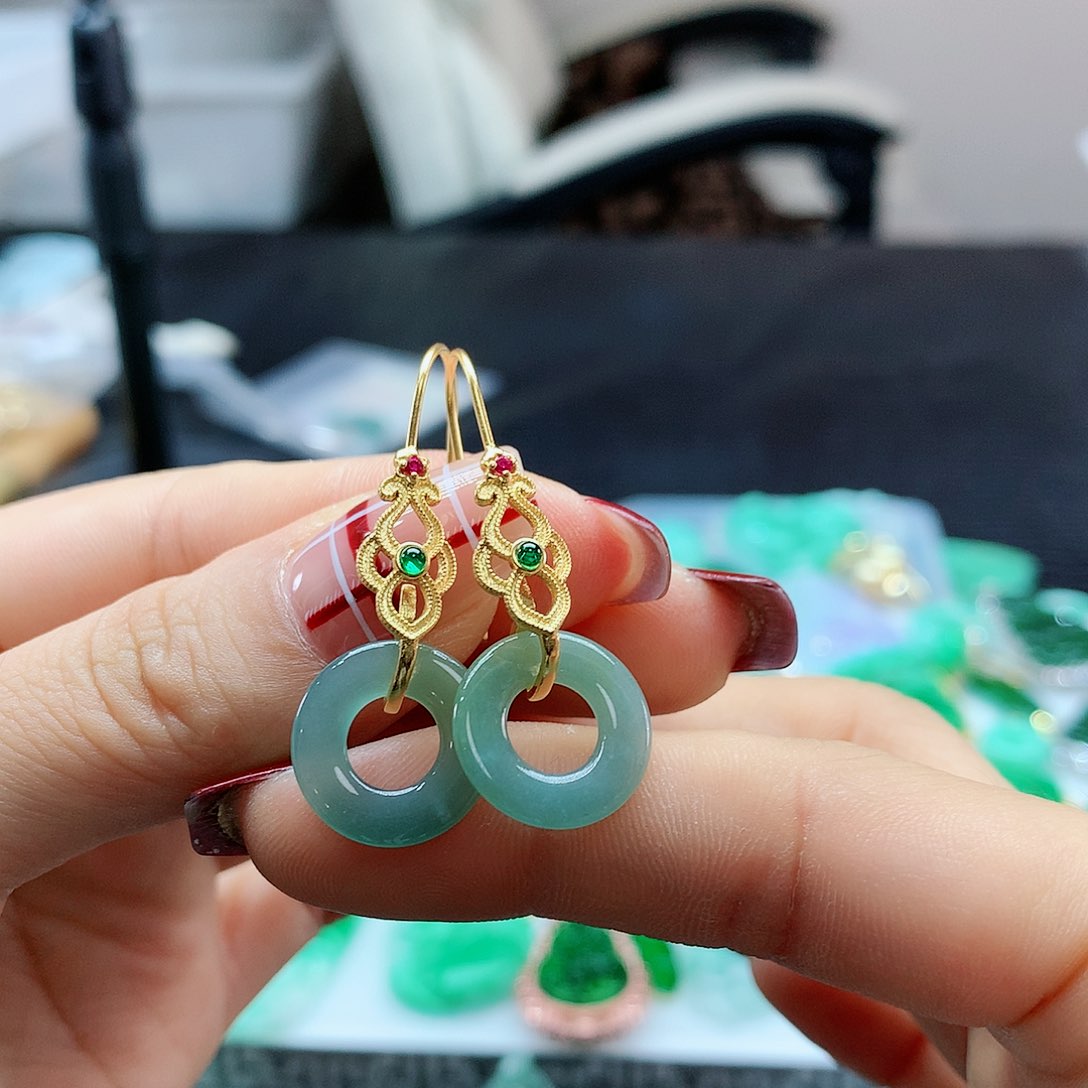 【闪购商品】翡翠耳饰银S925镶嵌，