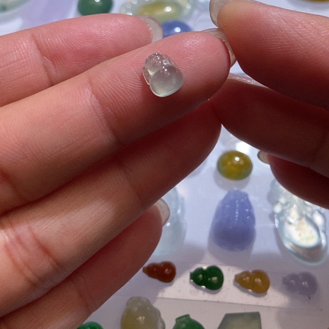 未镶嵌定制翡翠翡翠7.6/6.2/2.9