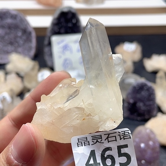 未镶嵌水晶大型摆件（非配饰）