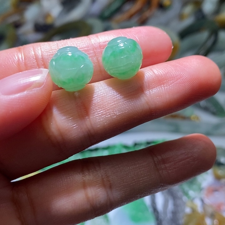 定制翡翠未镶嵌毛货