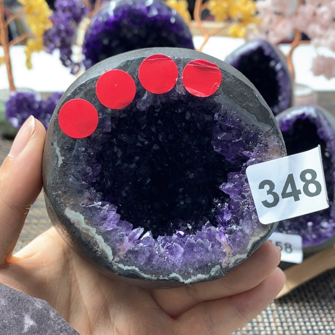 紫晶大型摆件（非配饰）未镶嵌