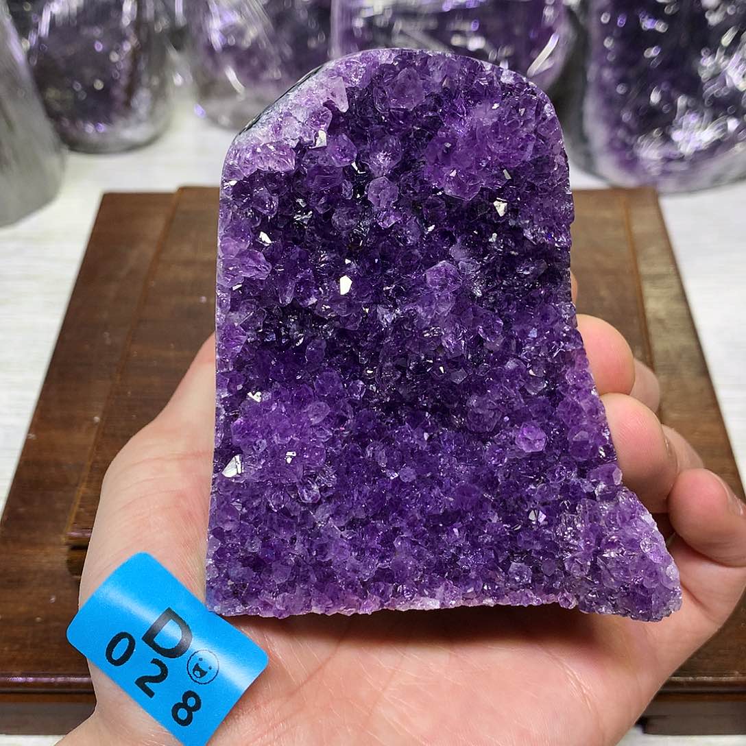 紫晶大型摆件（非配饰）未镶嵌