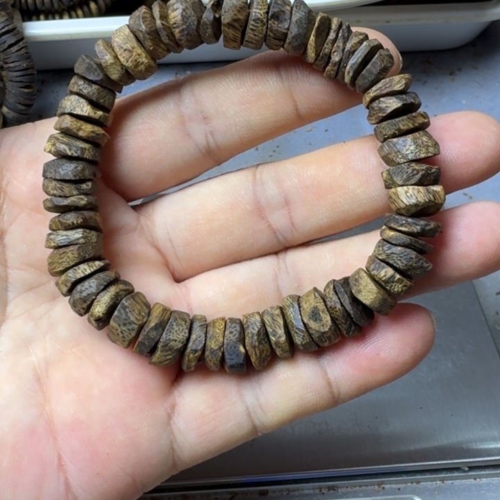 沉香手串M****i乌身手串10克加