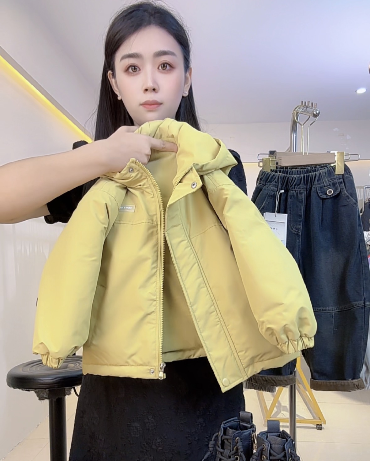 2025年新款儿童加绒加厚保暖棉服外套中大童上衣