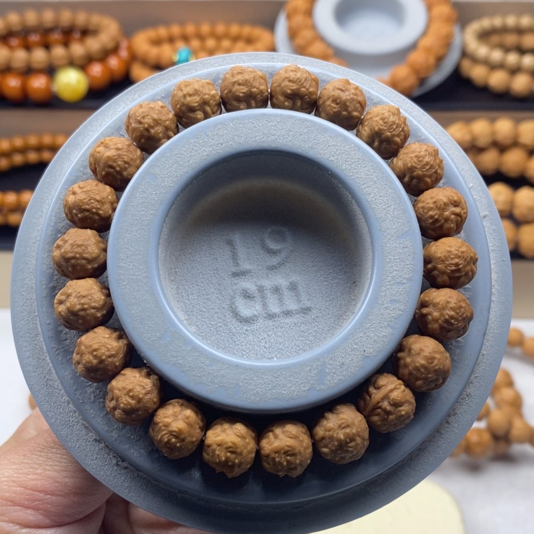 猴头核桃手串小蟾王11mm