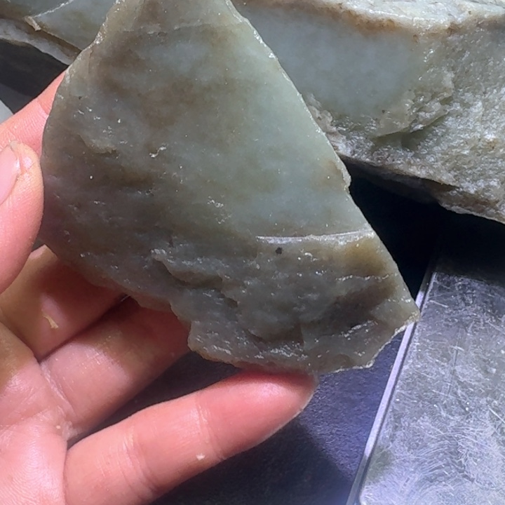 和田玉未镶嵌珠宝半成品