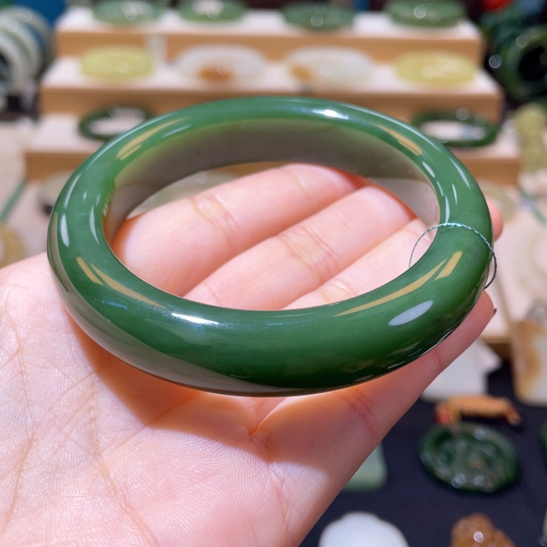 和田玉收藏级碧玉手镯58、59未镶嵌