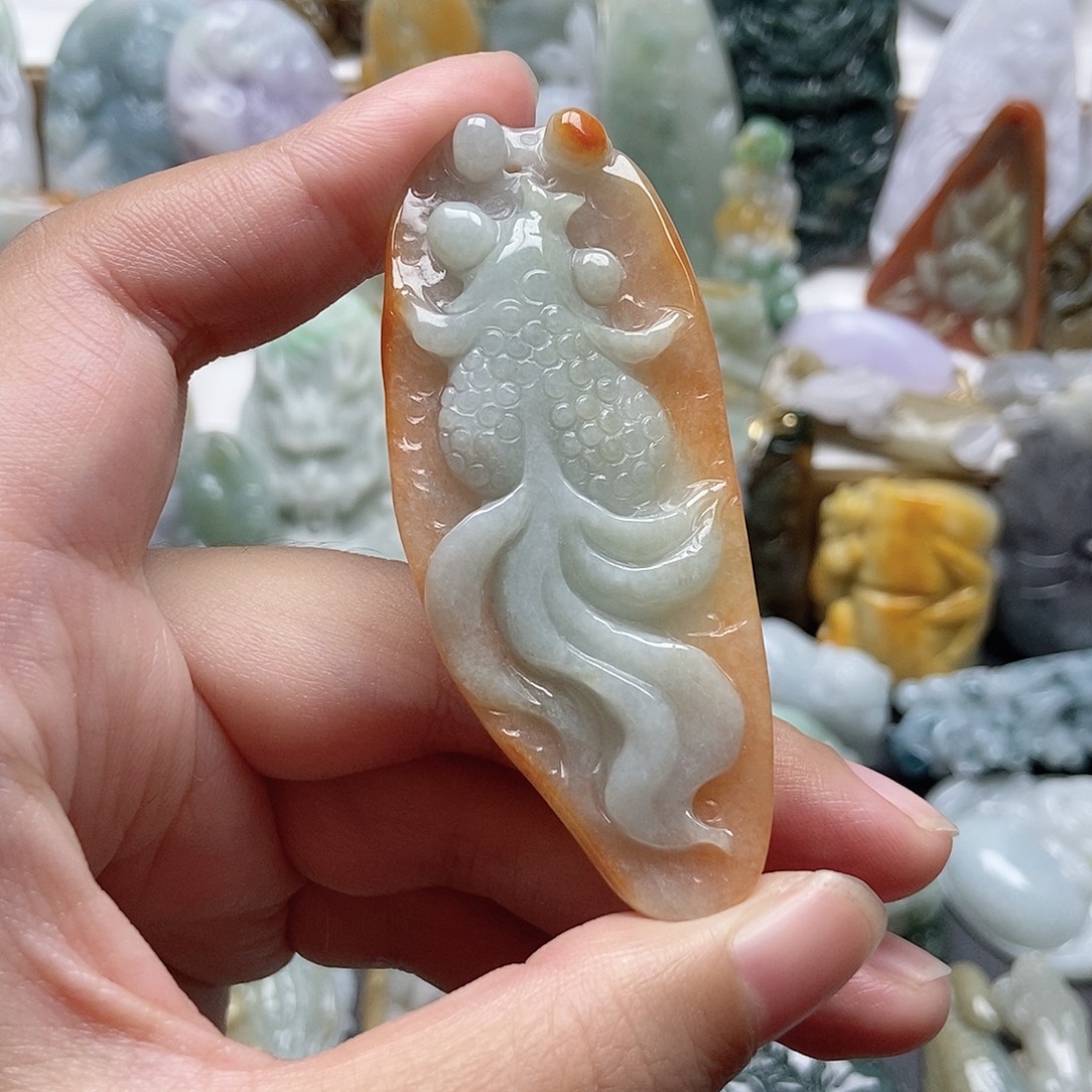 翡翠未镶嵌颈饰翡翠