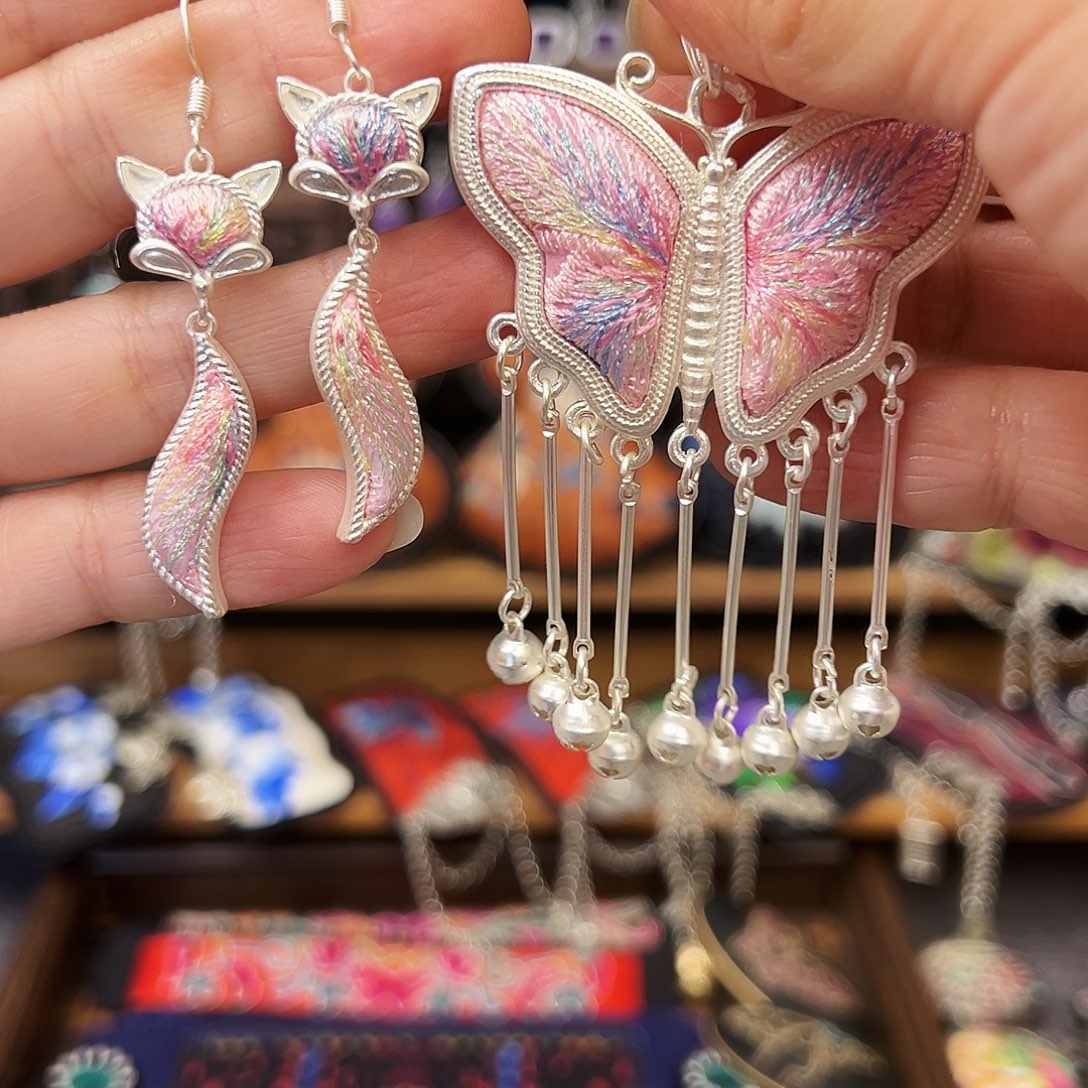 织绣手工刺绣工艺品