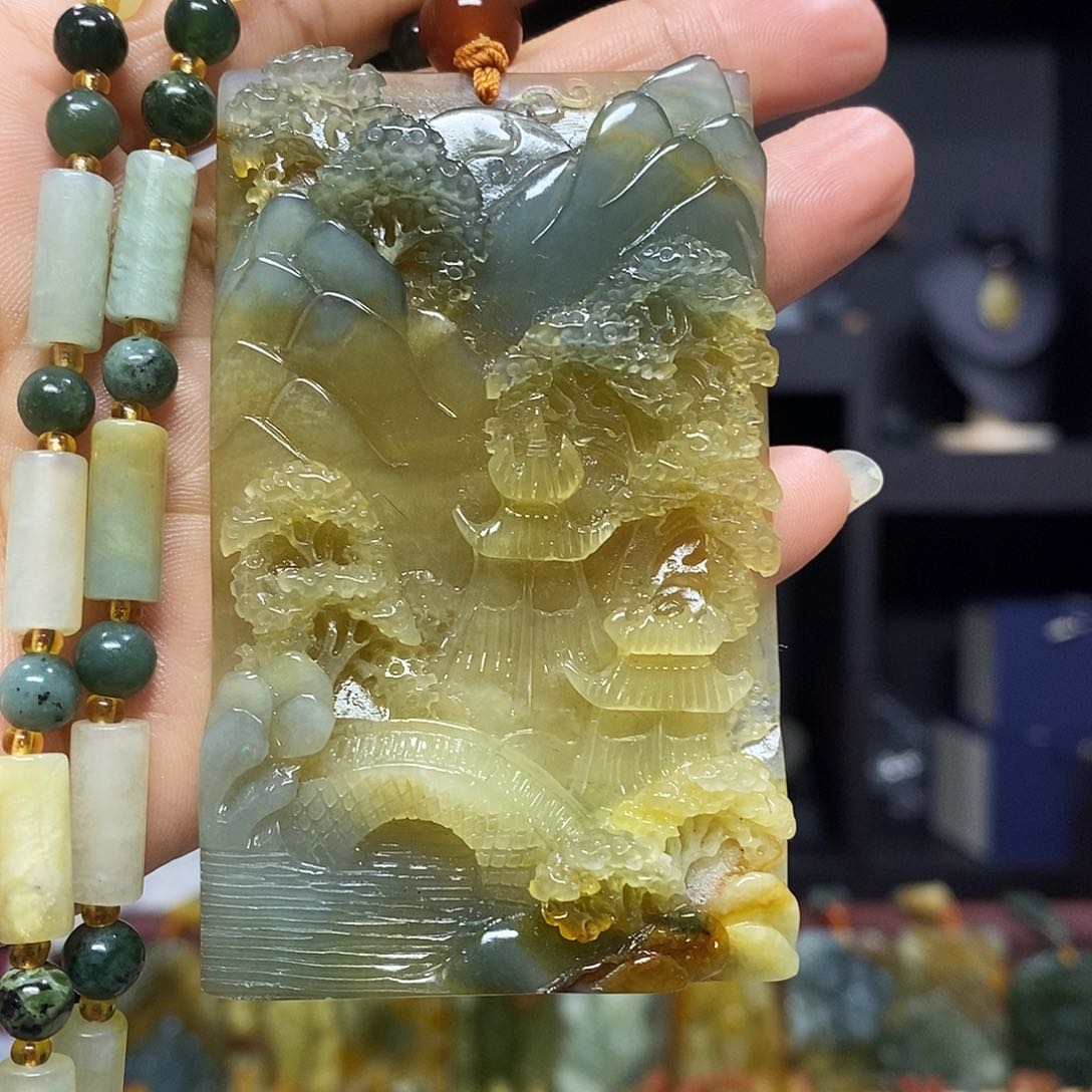 未镶嵌岫玉挂件吊坠