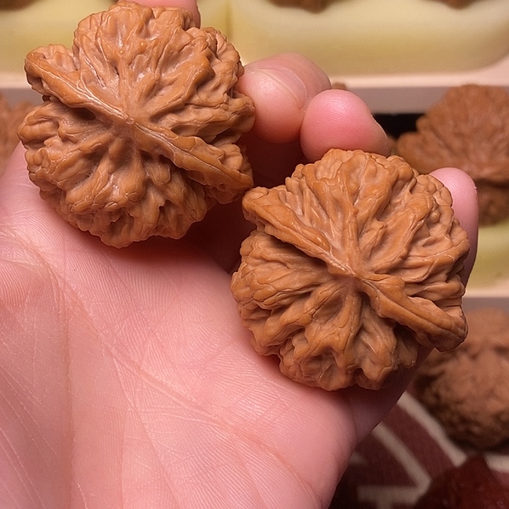 贰***少吊坠文玩核桃43秦岭