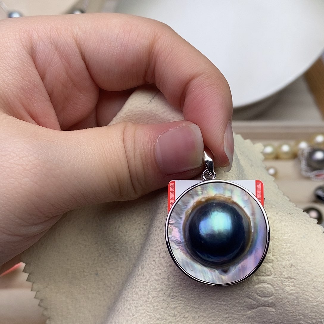 拼合珍珠（马贝珠）颈饰银S925镶嵌