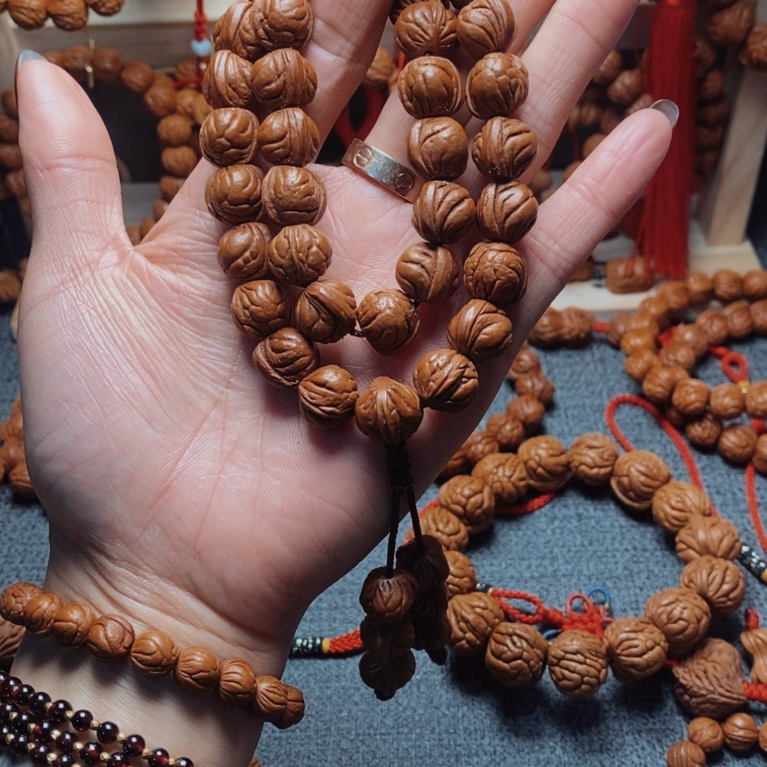 桃核吊坠龙纹桃枭