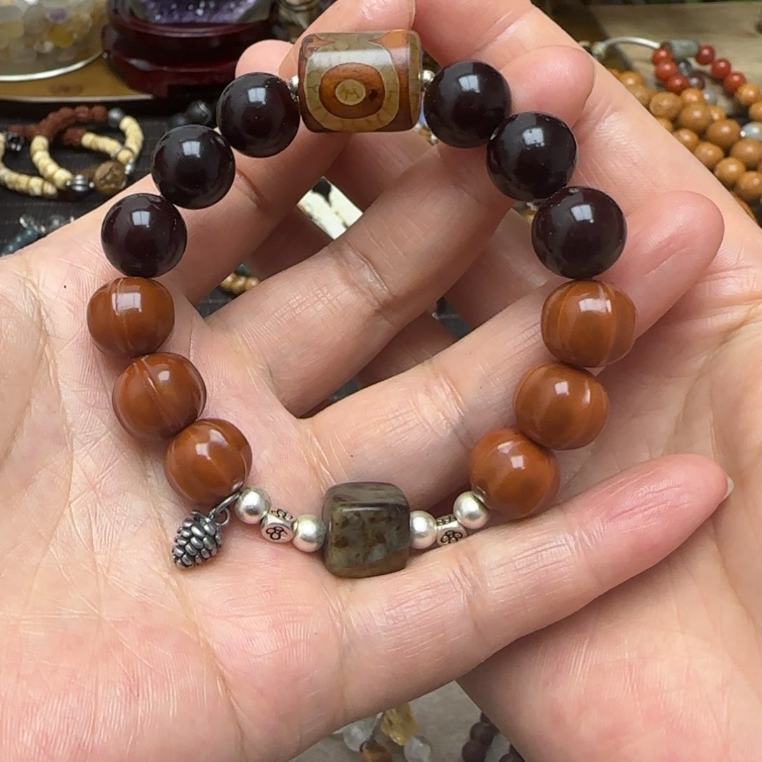 吊坠凤眼菩提手串