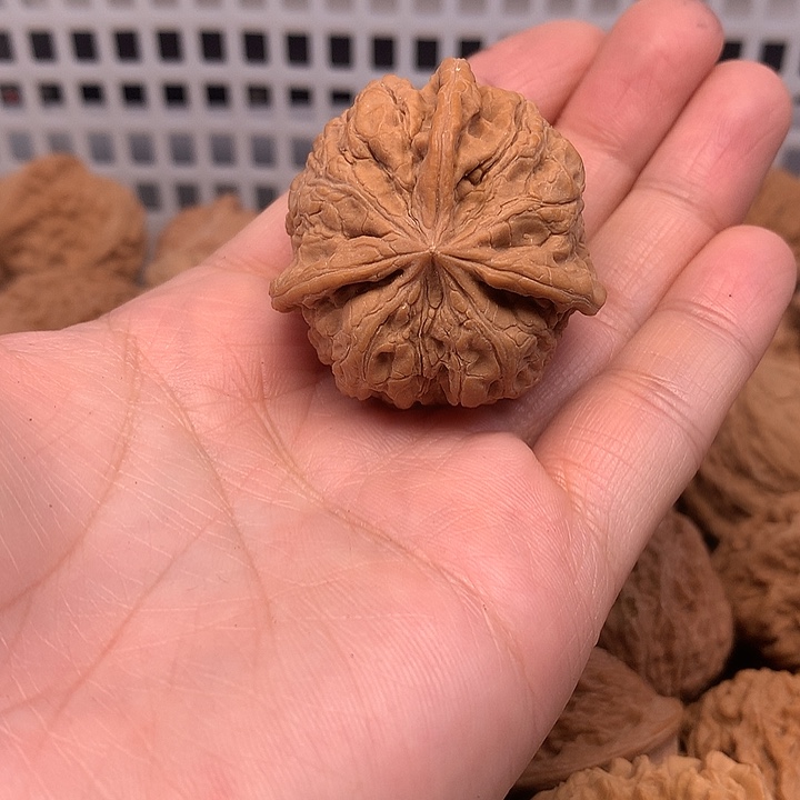 石***、文玩核桃吊坠文玩核桃