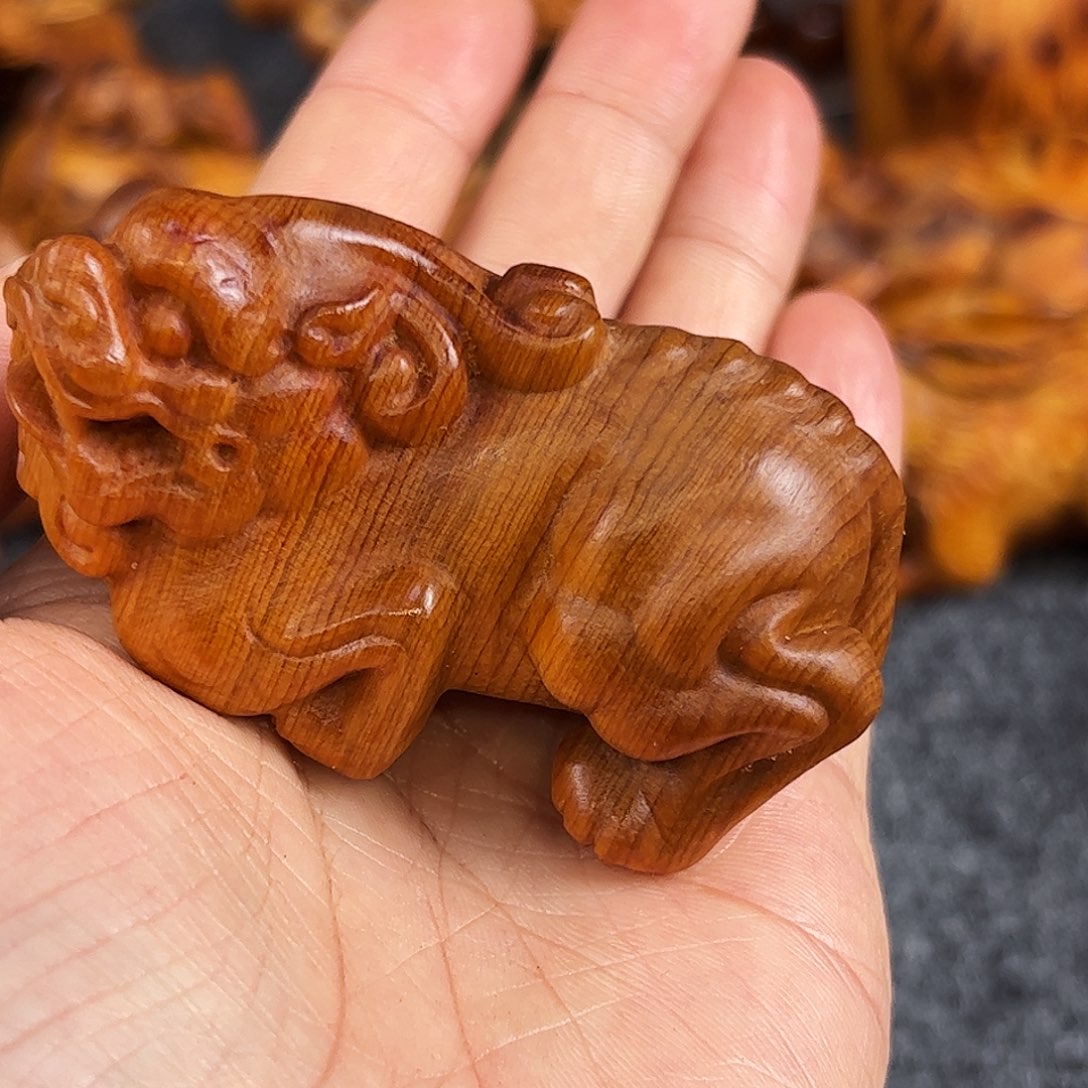 柏木太行崖柏黑油貔貅