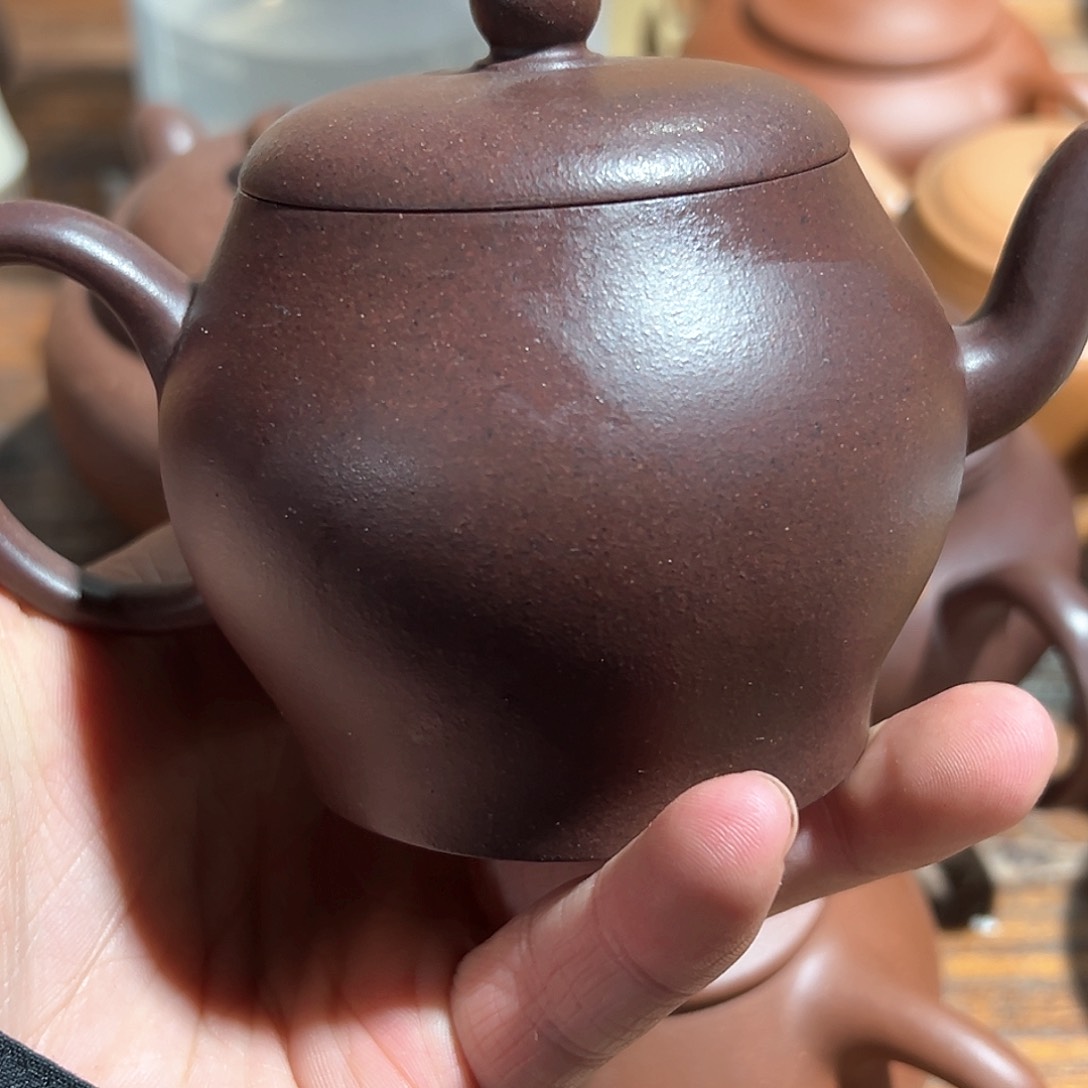 紫砂茶壶紫砂的味道很