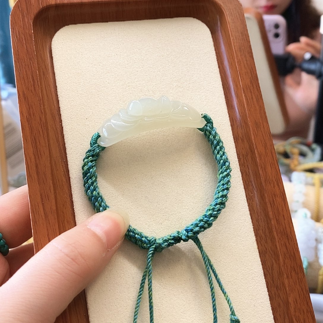 和田玉（白玉）手链未镶嵌和田玉手牌