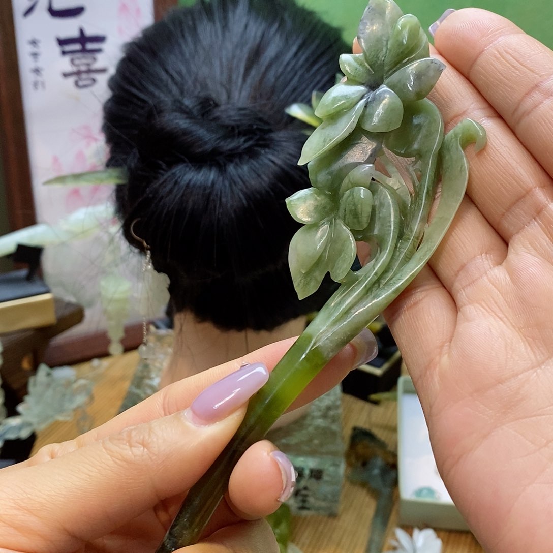 蛇纹石玉发簪未镶嵌
